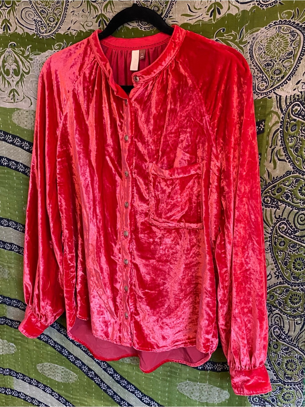 Pilcro Ruby Red Puff Sleeve Velvet Button Down Blouse Medium Cottagecore Femme - Picture 6 of 14